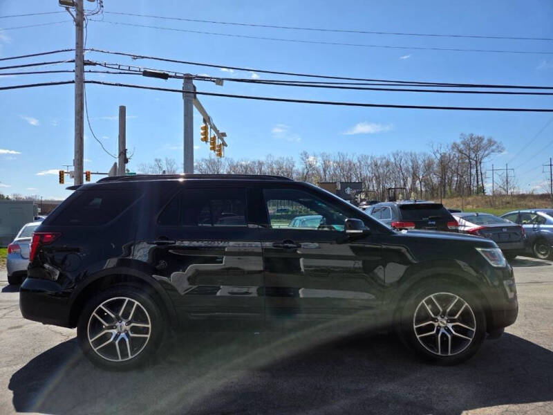 2016 Ford Explorer Sport