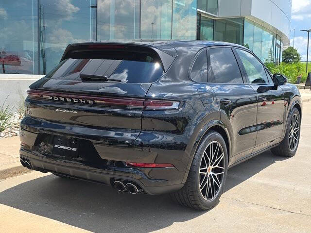 2026 Porsche Cayenne S