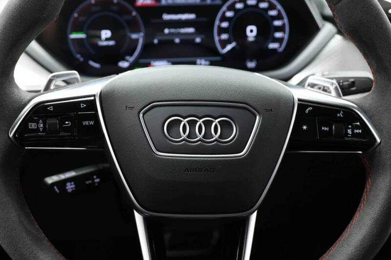 2022 Audi RS e-tron GT quattro