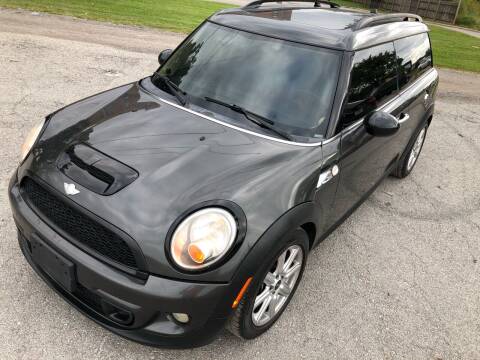 2011 MINI Cooper Clubman for sale at Supreme Auto Gallery LLC in Kansas City MO