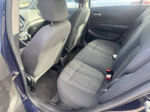 2016 Chevrolet Sonic LT Auto