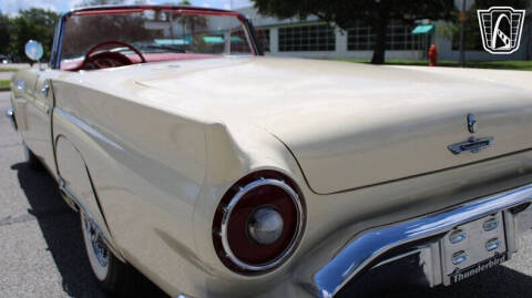 1957 Ford Thunderbird