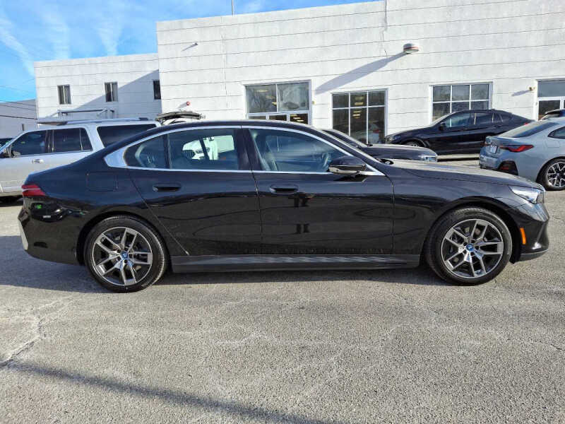 2024 BMW i5 eDrive40