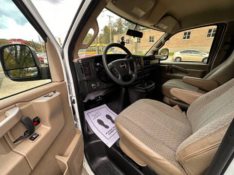 2017 GMC Savana 2500