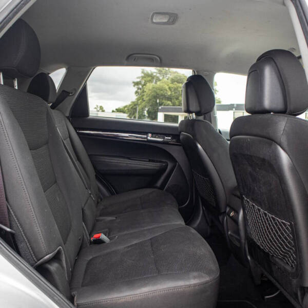 2014 Kia Sorento LX