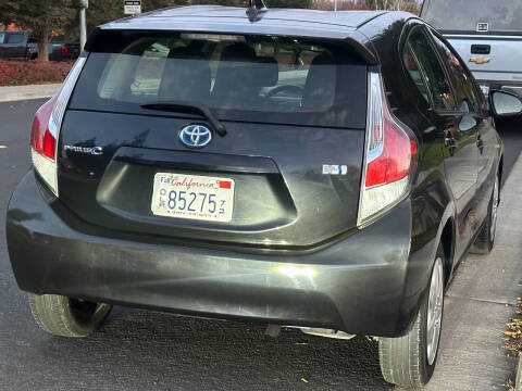 2015 Toyota Prius c One