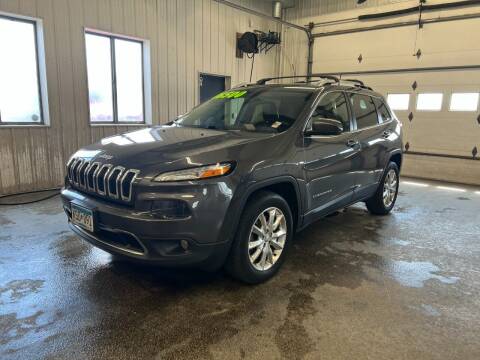 2017 Jeep Cherokee for sale at Sand's Auto Sales in Cambridge MN
