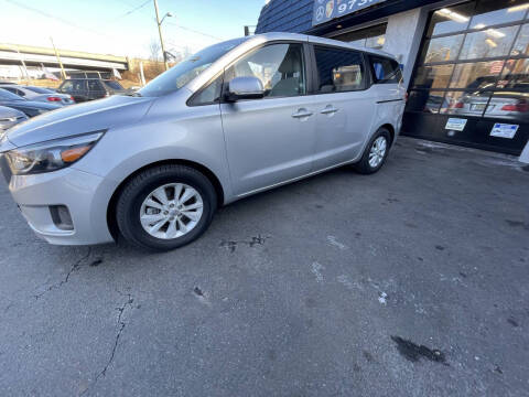 2016 Kia Sedona L
