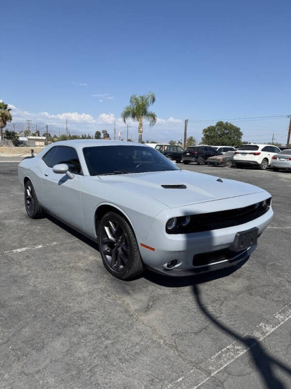 2021 Dodge Challenger SXT