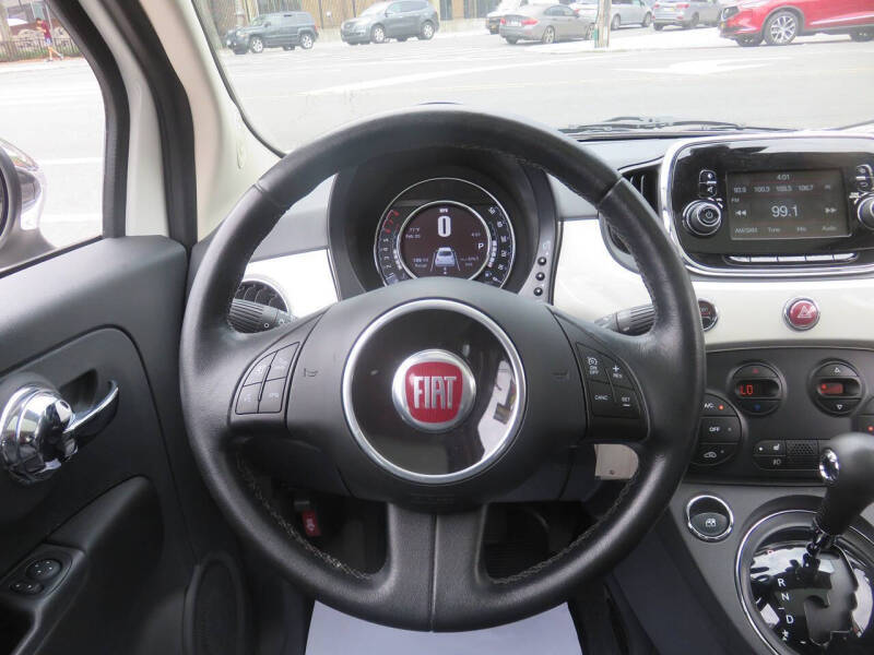 2017 FIAT 500 Lounge