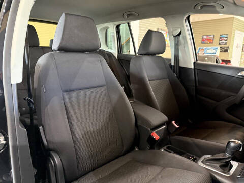 2017 Volkswagen Tiguan 2.0T S 4Motion