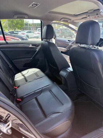 2021 Volkswagen Golf TSI