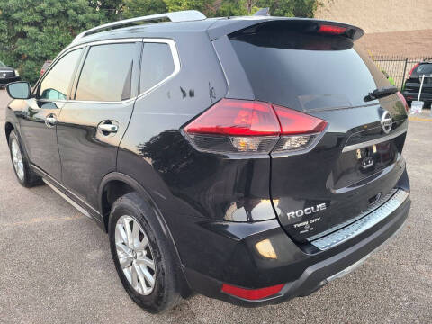 2020 Nissan Rogue SV