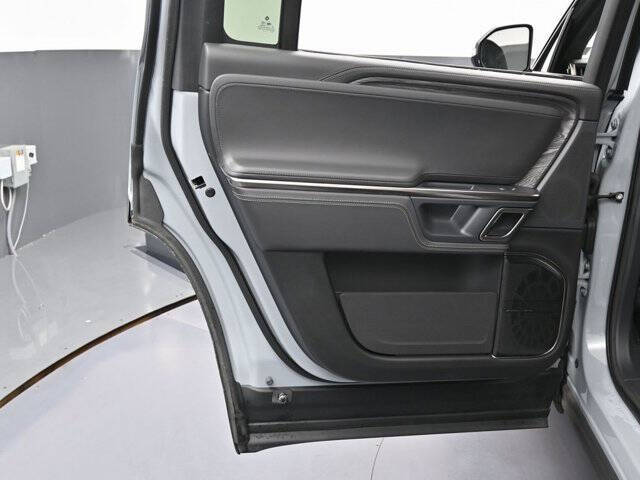 2022 Rivian R1S Launch Edition