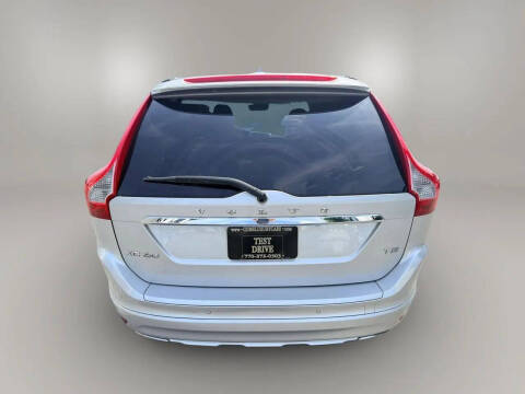 2015 Volvo XC60 T5 Drive-E Premier