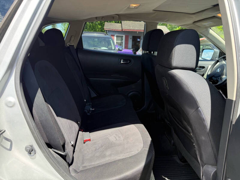 2013 Nissan Rogue S