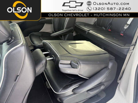 2023 Chrysler Pacifica Plug-In Hybrid Limited