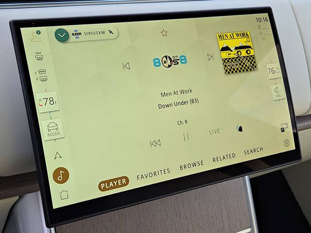 2025 Land Rover Range Rover P550e SE