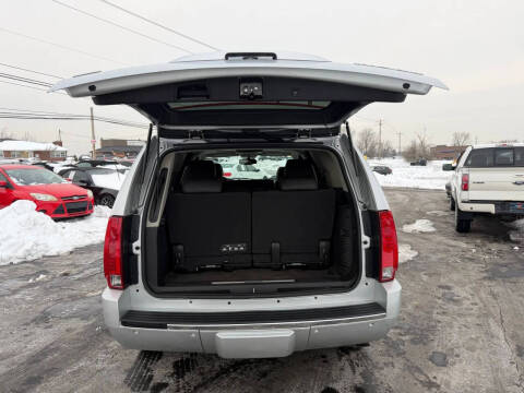 2012 Cadillac Escalade Luxury