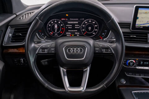2018 Audi Q5 2.0T quattro Premium Plus