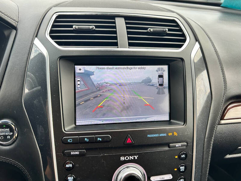 2019 Ford Explorer Platinum