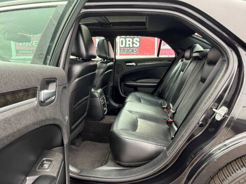 2011 Chrysler 300 C