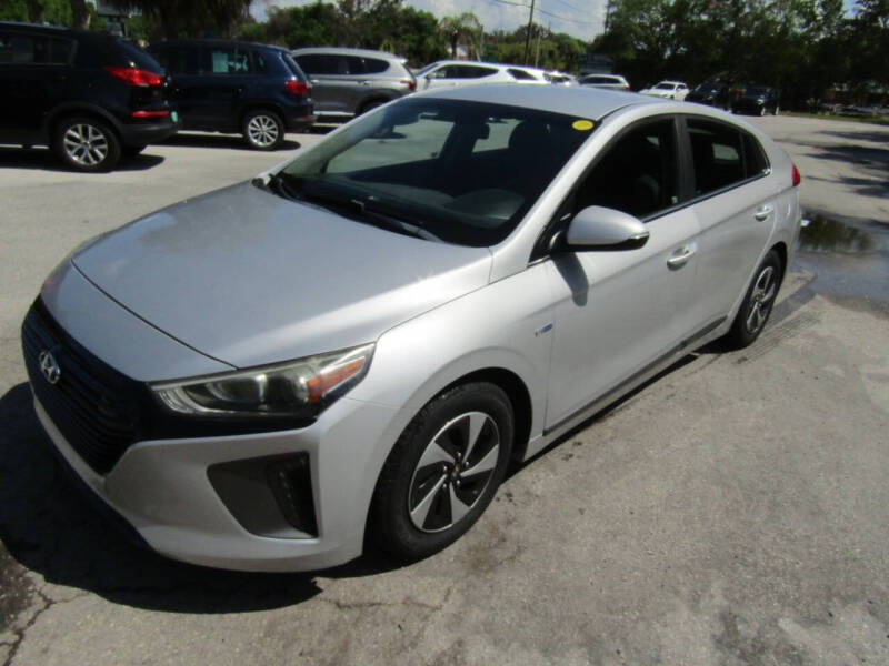 2017 Hyundai Ioniq Hybrid SEL