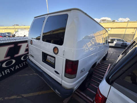 2010 Ford E-Series E-250