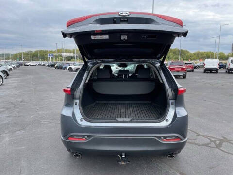 2021 Toyota Venza LE