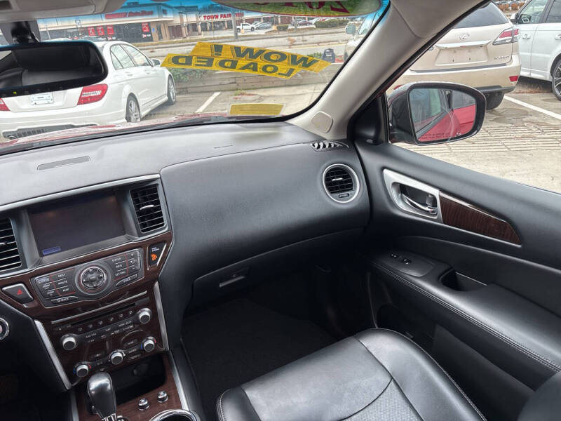 2016 Nissan Pathfinder Platinum