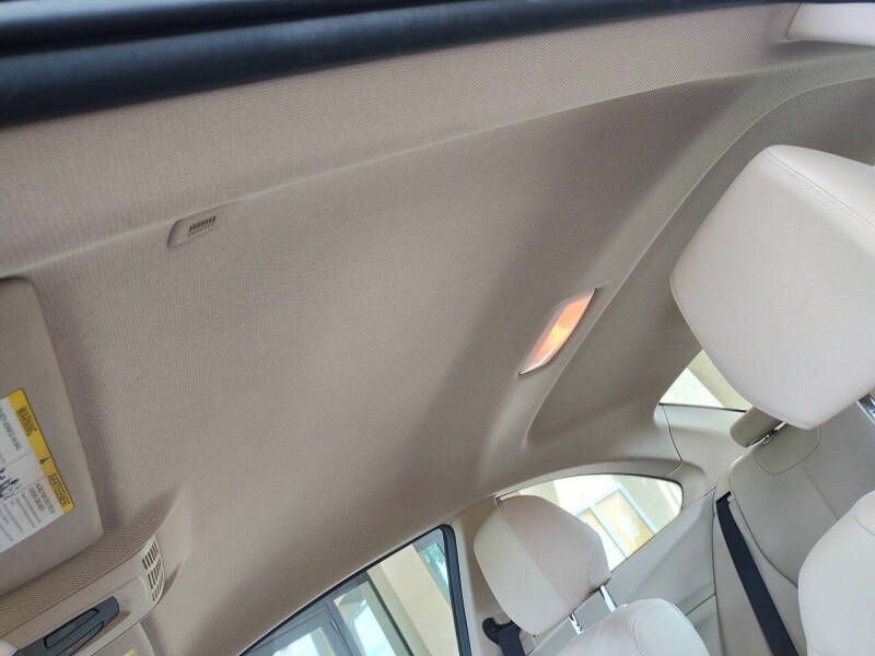 2014 BMW 2 Series 228i