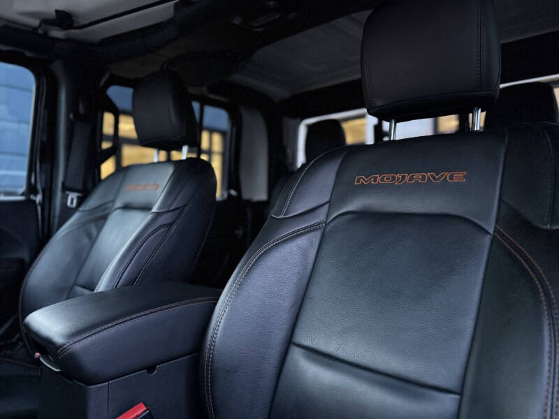 2021 Jeep Gladiator Mojave