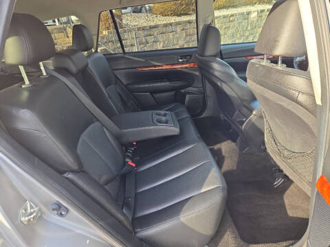 2011 Subaru Outback 2.5i Limited