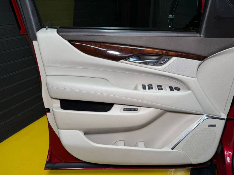 2015 Cadillac Escalade ESV Premium