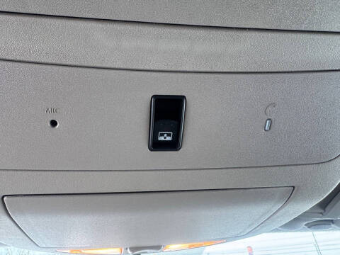 2012 Nissan Titan SV