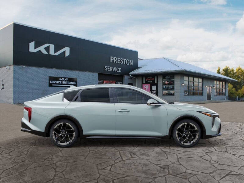 2025 Kia K4 GT-Line