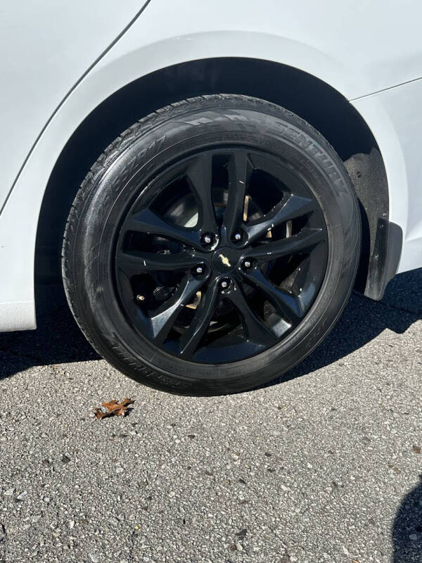 2017 Chevrolet Malibu LT