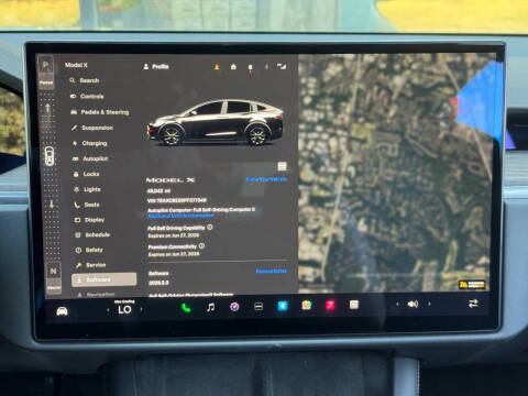 2023 Tesla Model X Standard Range