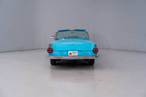 1956 Ford Thunderbird