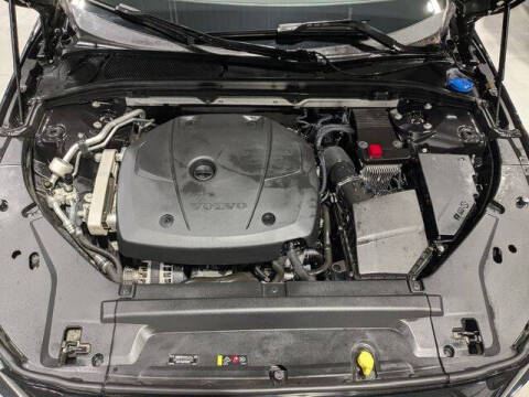 2018 Volvo V90 Cross Country T5