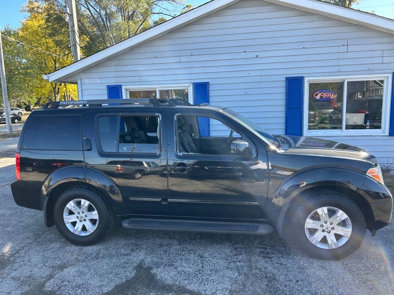 2006 Nissan Pathfinder for sale at Quality Cars Of South Elgin in South Elgin, IL