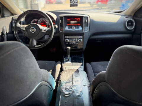2010 Nissan Maxima
