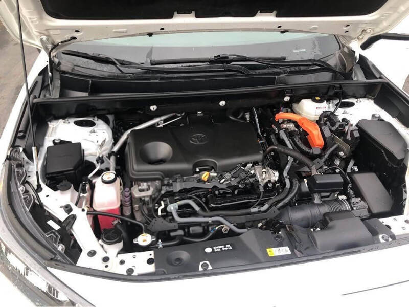 2022 Toyota RAV4 Hybrid LE