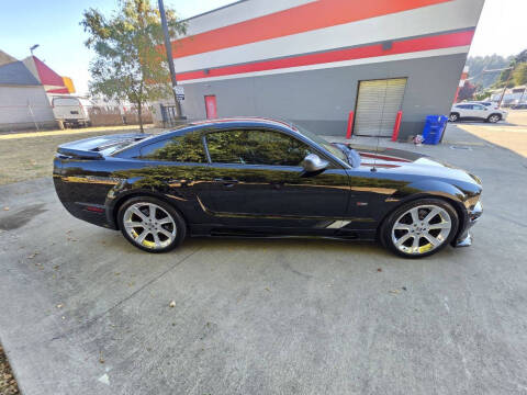 2005 Ford Mustang GT Premium