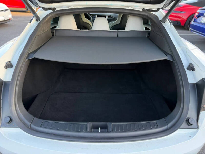 2016 Tesla Model S