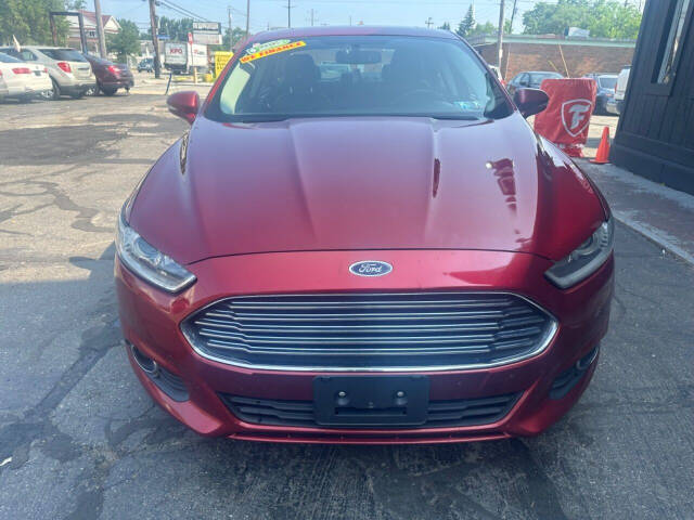 2013 Ford Fusion SE