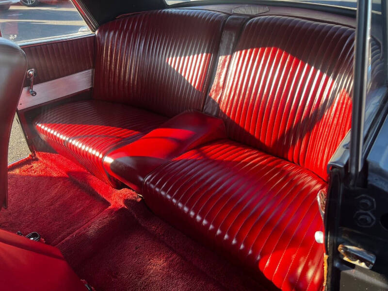1962 Studebaker GT Hawk