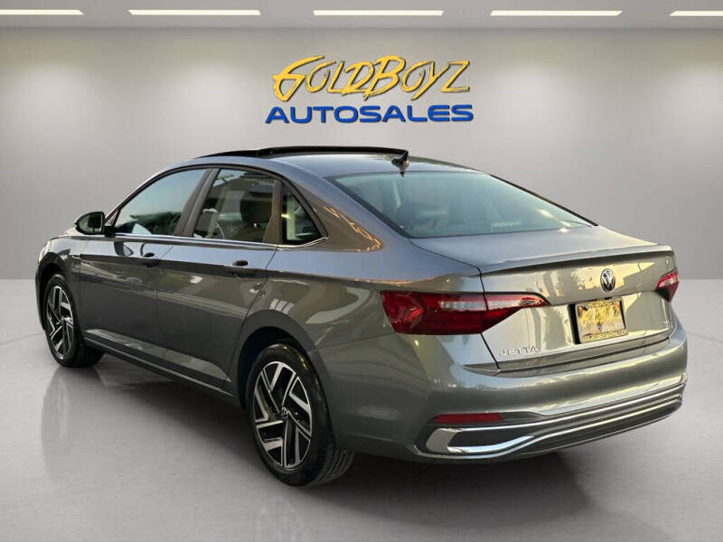 2022 Volkswagen Jetta SEL