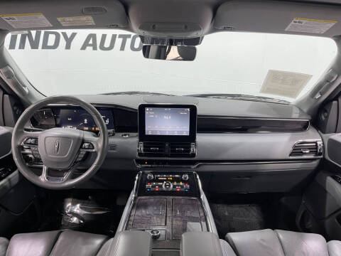 2019 Lincoln Navigator Select