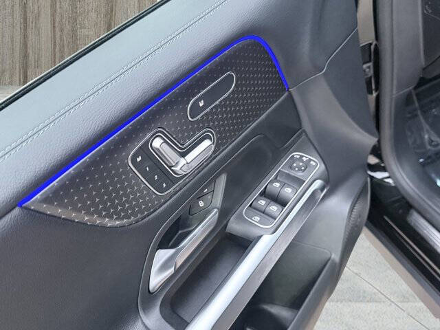 2024 Mercedes-Benz GLB GLB 250 4MATIC